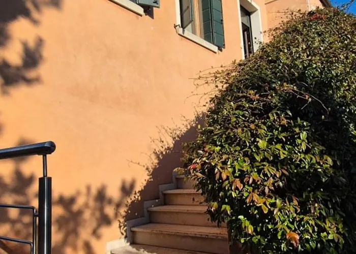 Dimora Astolfo 1-2-3 *